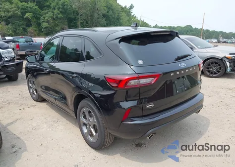 2023 Ford Escape St-Line Select z USA, uszkodzony, nr VIN 1FMCU9NZ1PUB46807